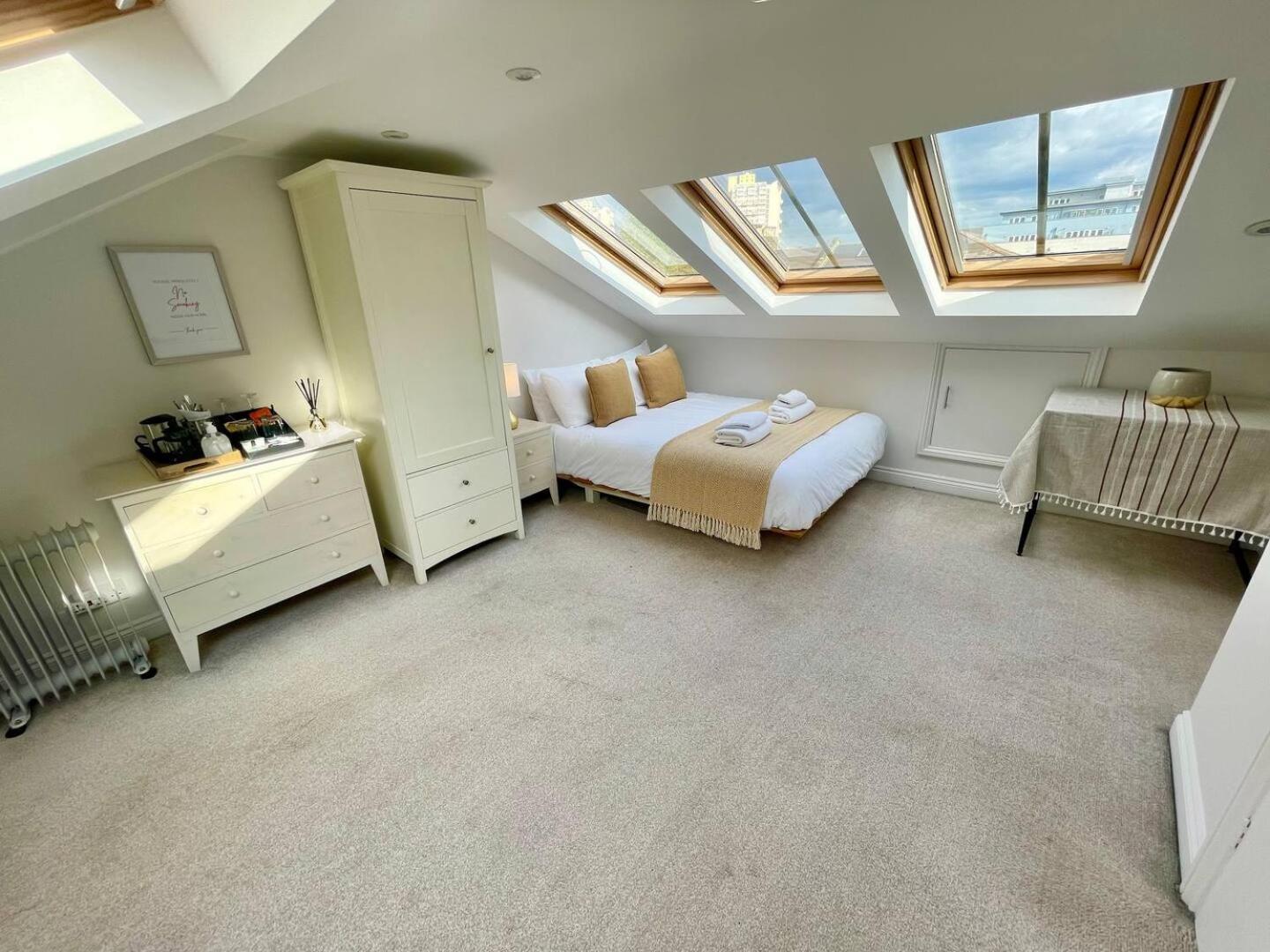 Bright Quiet Loft Room Ensuite Serene Clapham Area London Eksteriør billede